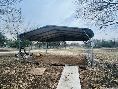 313 County Road 468 Castroville TX 78009