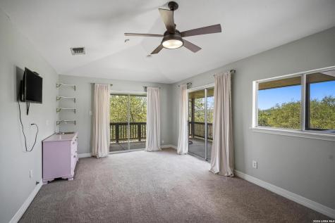 9318 Fox Briar Boerne TX 78006
