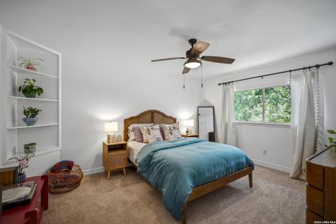 9318 Fox Briar Boerne TX 78006