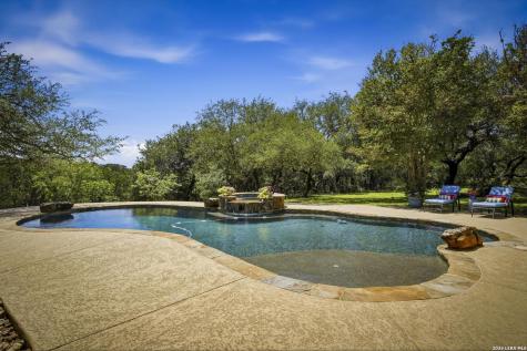 9318 Fox Briar Boerne TX 78006