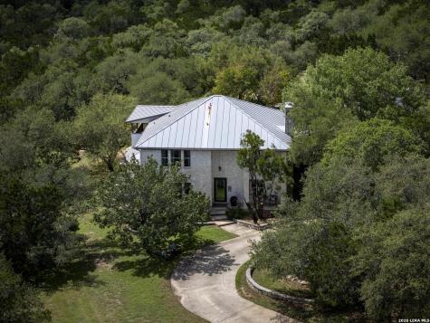 9318 Fox Briar Boerne TX 78006