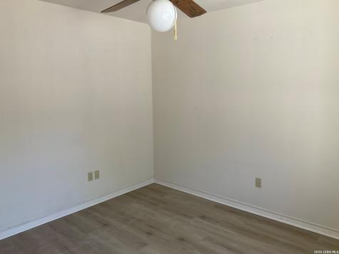 902 Eagle Creek Drive Floresville TX 78114