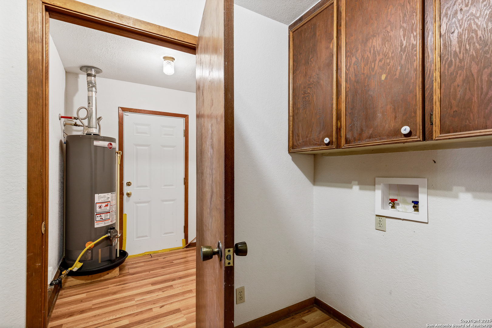 119 Isdale Yoakum TX 77995