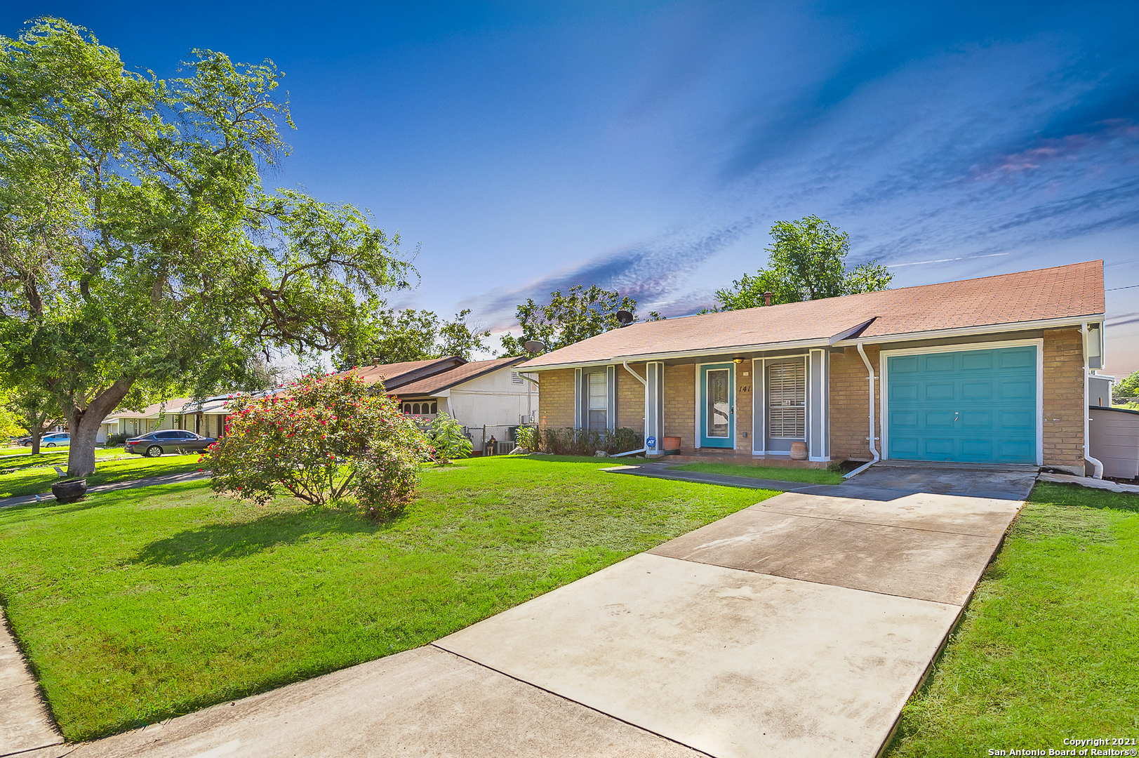141 Meadow Drive Converse TX 78109