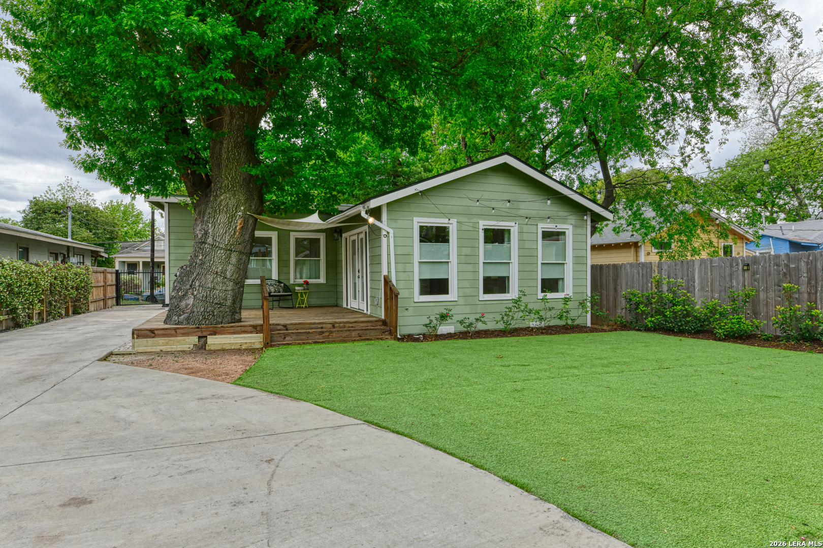 523 E Huisache Avenue San Antonio TX 78212