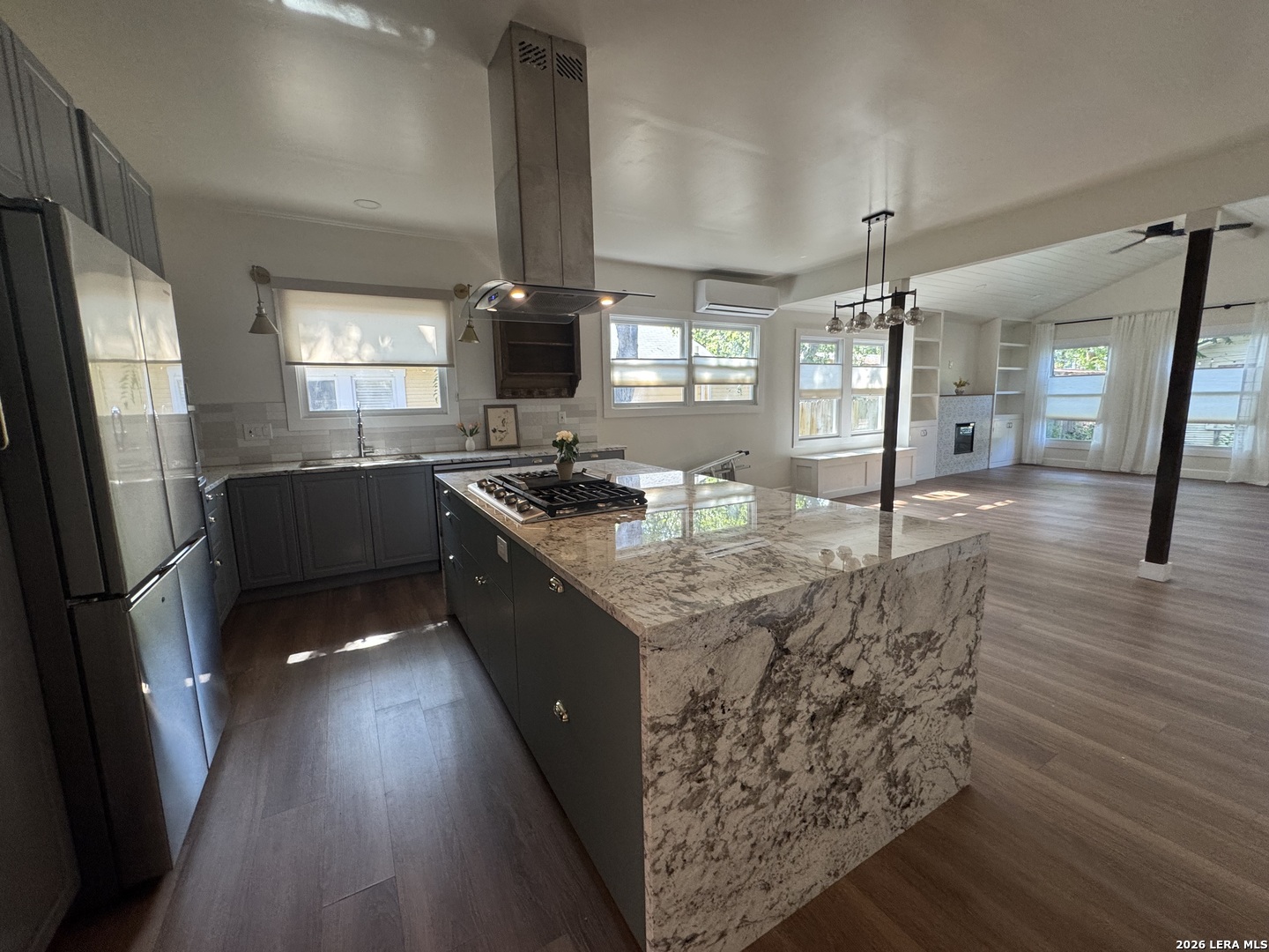 523 E Huisache Avenue San Antonio TX 78212