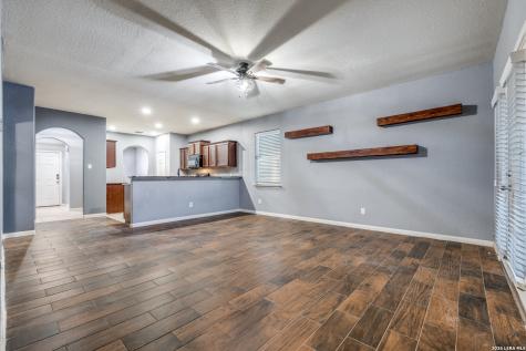 6523 Luckey Square San Antonio TX 78252