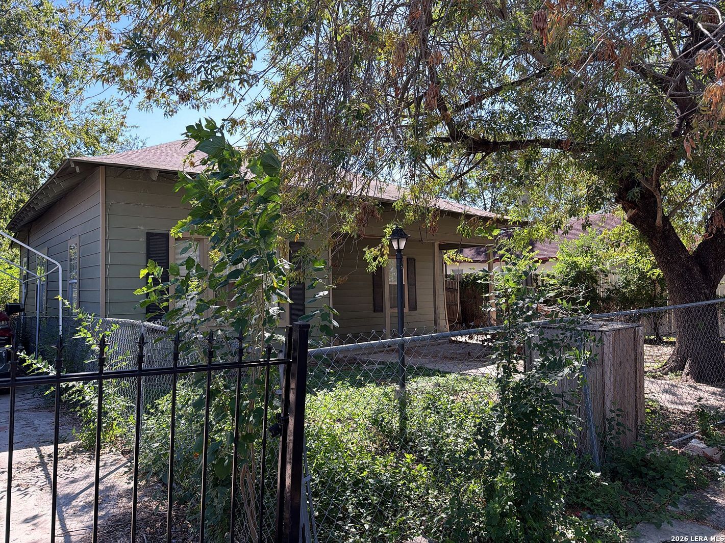 114 Adaes Avenue San Antonio TX 78207
