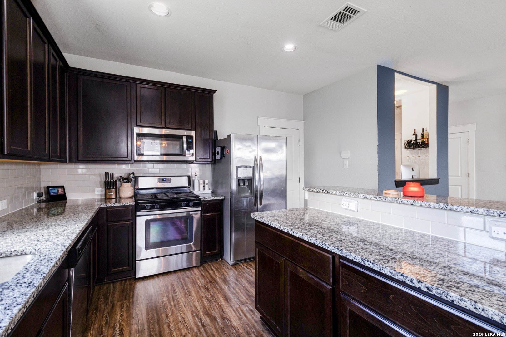 5114 Wells Park Marion TX 78124