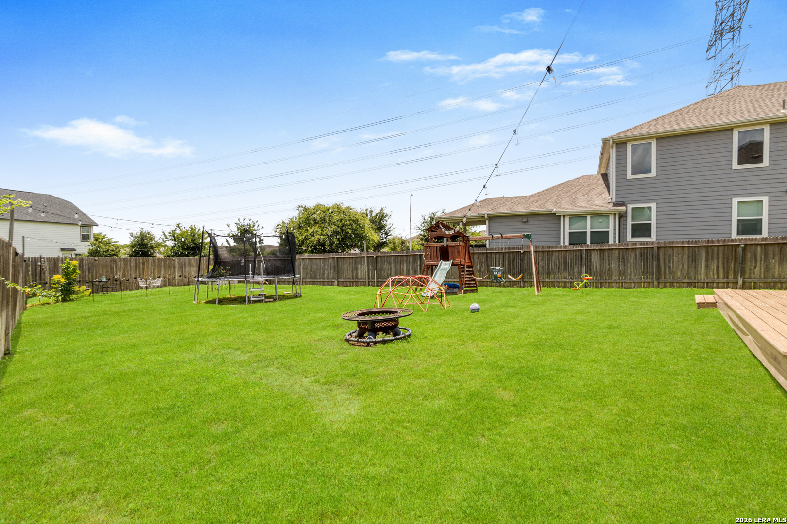 5114 Wells Park Marion TX 78124