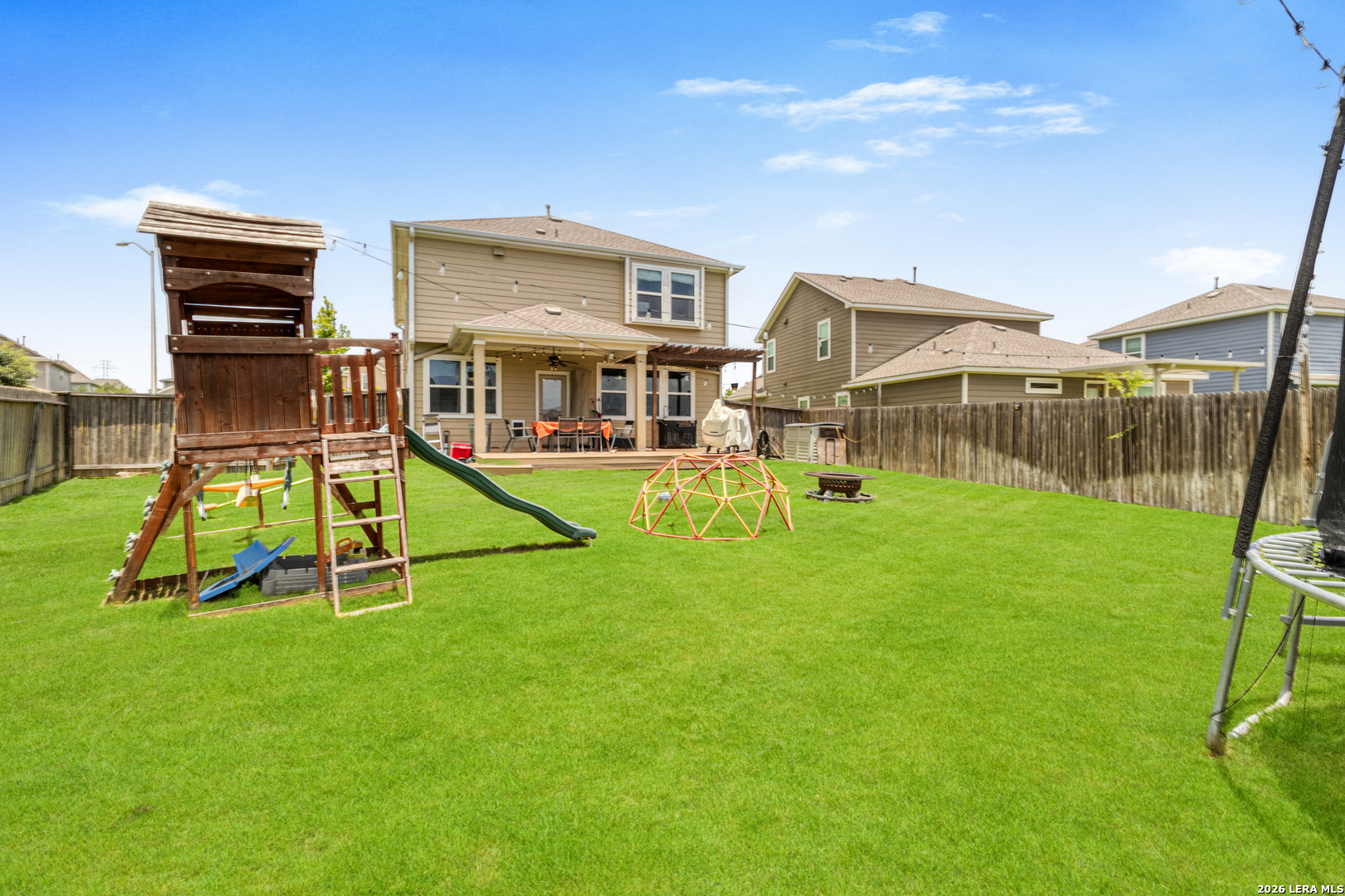 5114 Wells Park Marion TX 78124