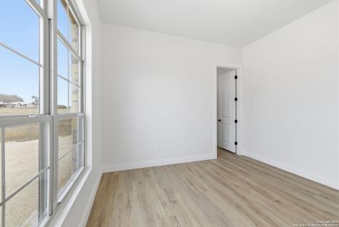 232 Spring Creek Bandera TX 78003