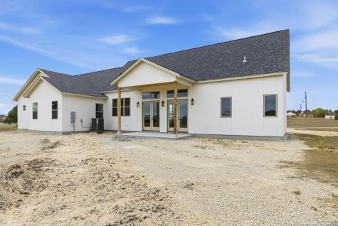 232 Spring Creek Bandera TX 78003