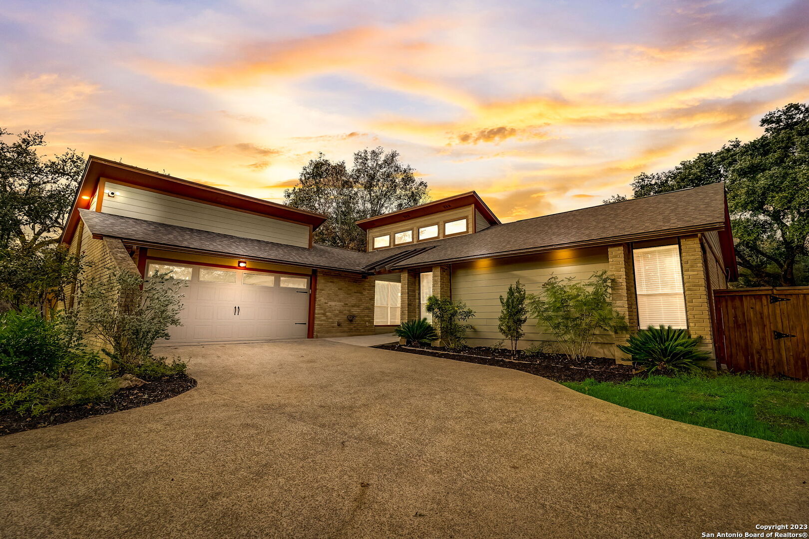 2011 Encino White Street San Antonio TX 78259