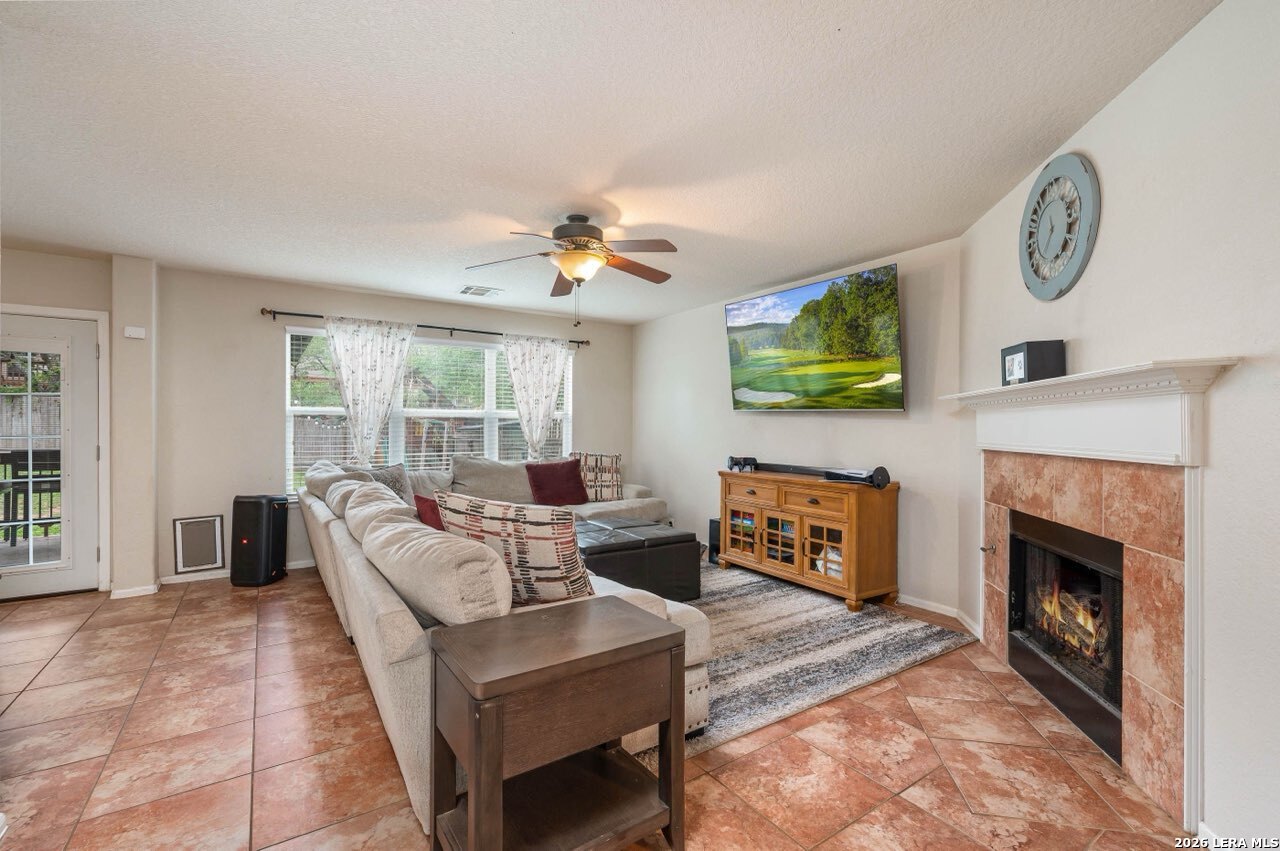 3911 Valencia Peak San Antonio TX 78261