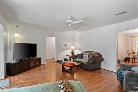 1304 Denison Avenue Cleveland TX 77327