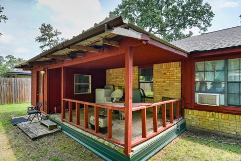 1304 Denison Avenue Cleveland TX 77327