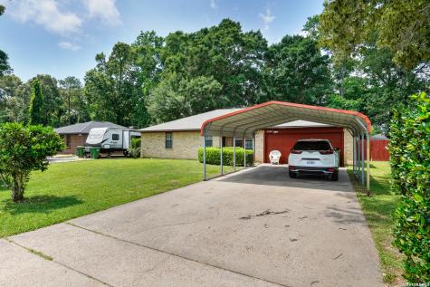 1304 Denison Avenue Cleveland TX 77327