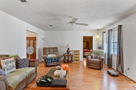 1304 Denison Avenue Cleveland TX 77327