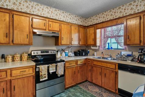 1304 Denison Avenue Cleveland TX 77327