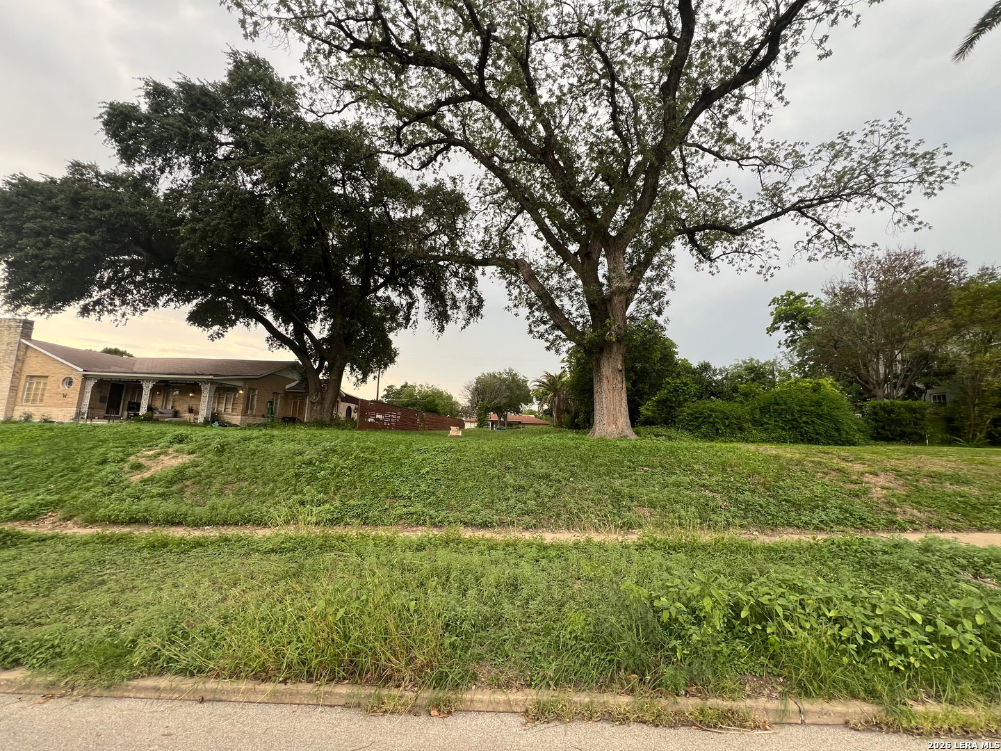 2219 W Gramercy San Antonio TX 78201