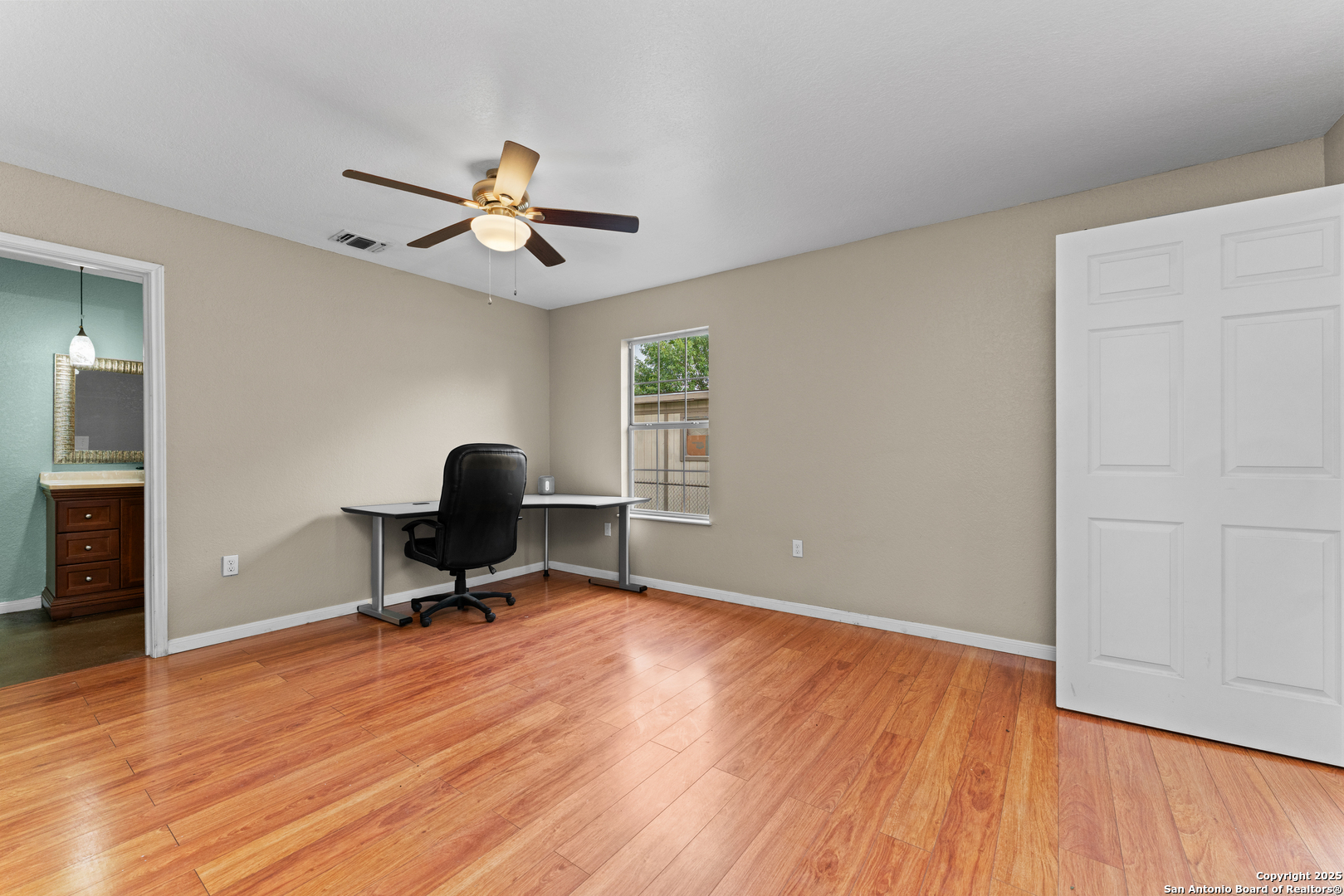451 N San Joaquin Avenue San Antonio TX 78228