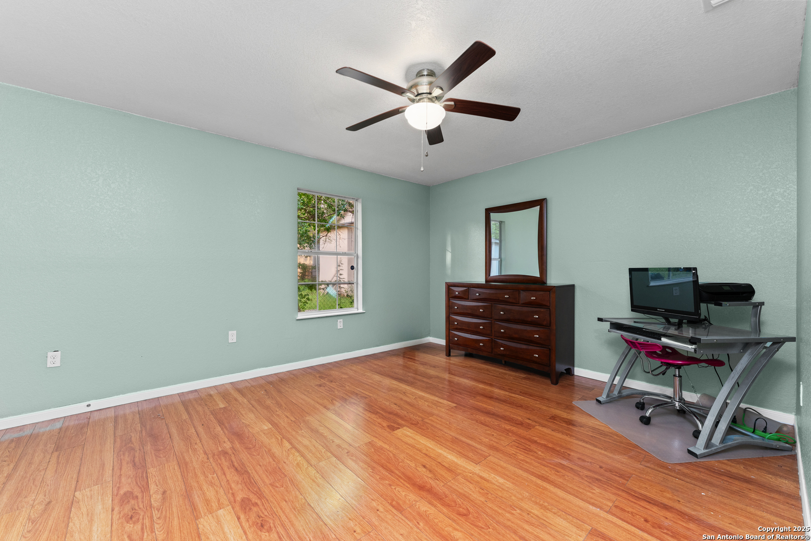 451 N San Joaquin Avenue San Antonio TX 78228