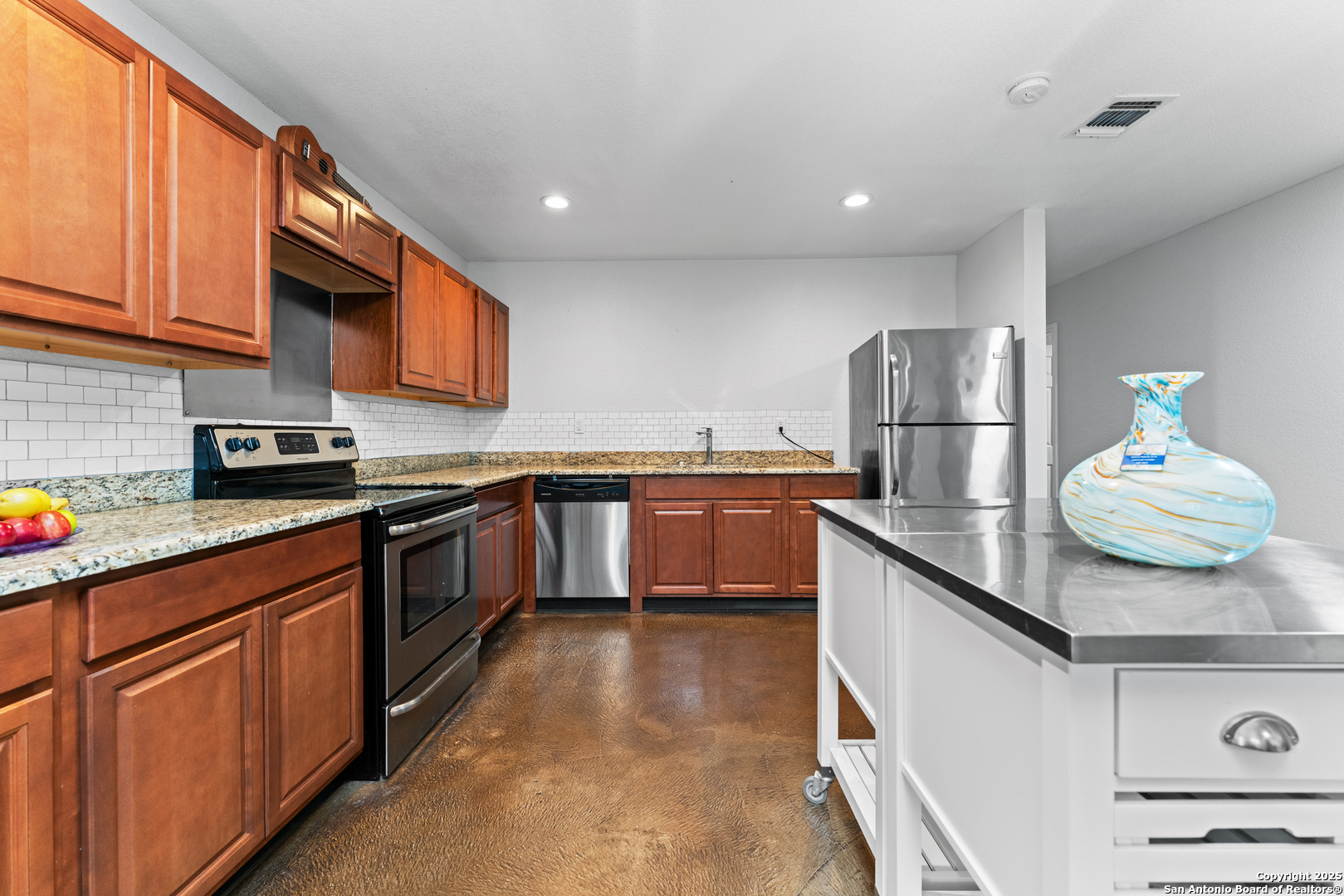 451 N San Joaquin Avenue San Antonio TX 78228