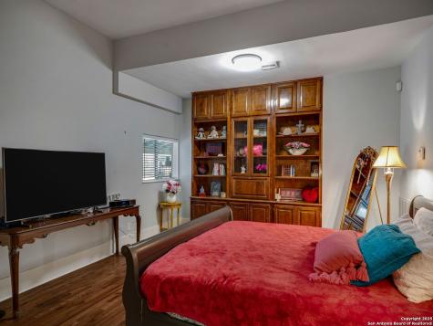 240 Post Avenue San Antonio TX 78215
