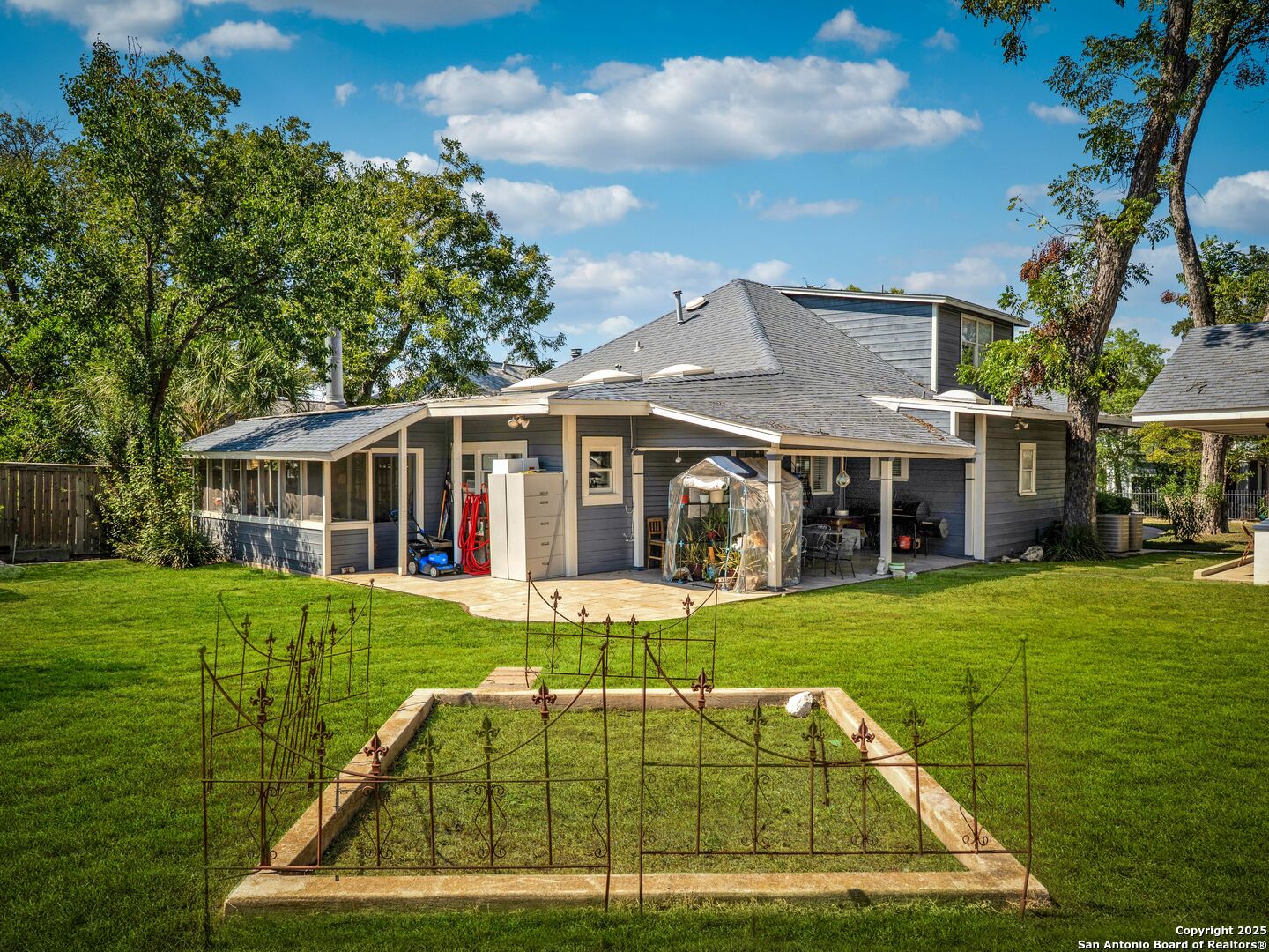 240 Post Avenue San Antonio TX 78215