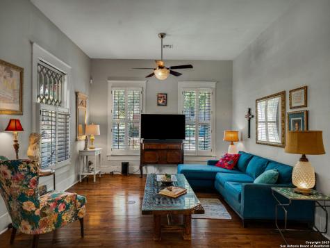 240 Post Avenue San Antonio TX 78215