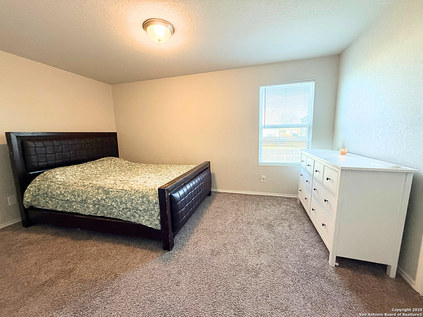 5891 Elm Valley San Antonio TX 78242