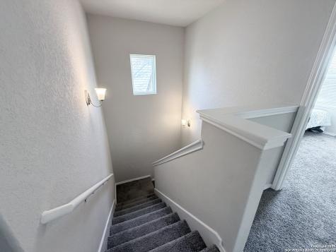 5891 Elm Valley San Antonio TX 78242