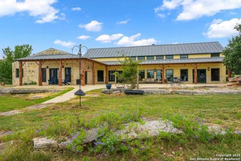 2320 Fiedler Road Harper TX 78028