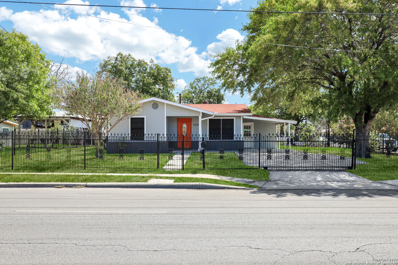 2530 S Laredo Street San Antonio TX 78207
