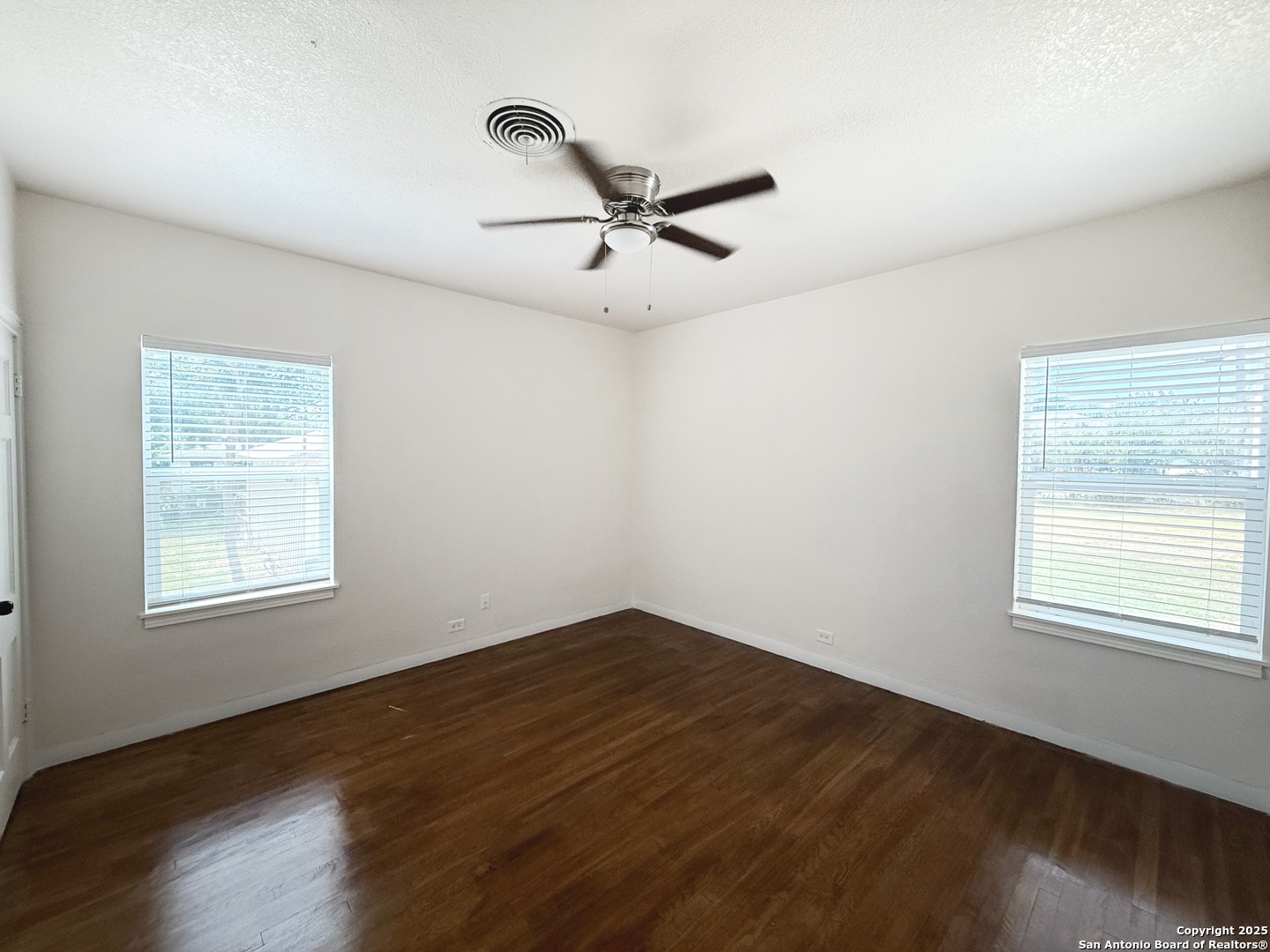 1214 Sutton San Antonio TX 78228