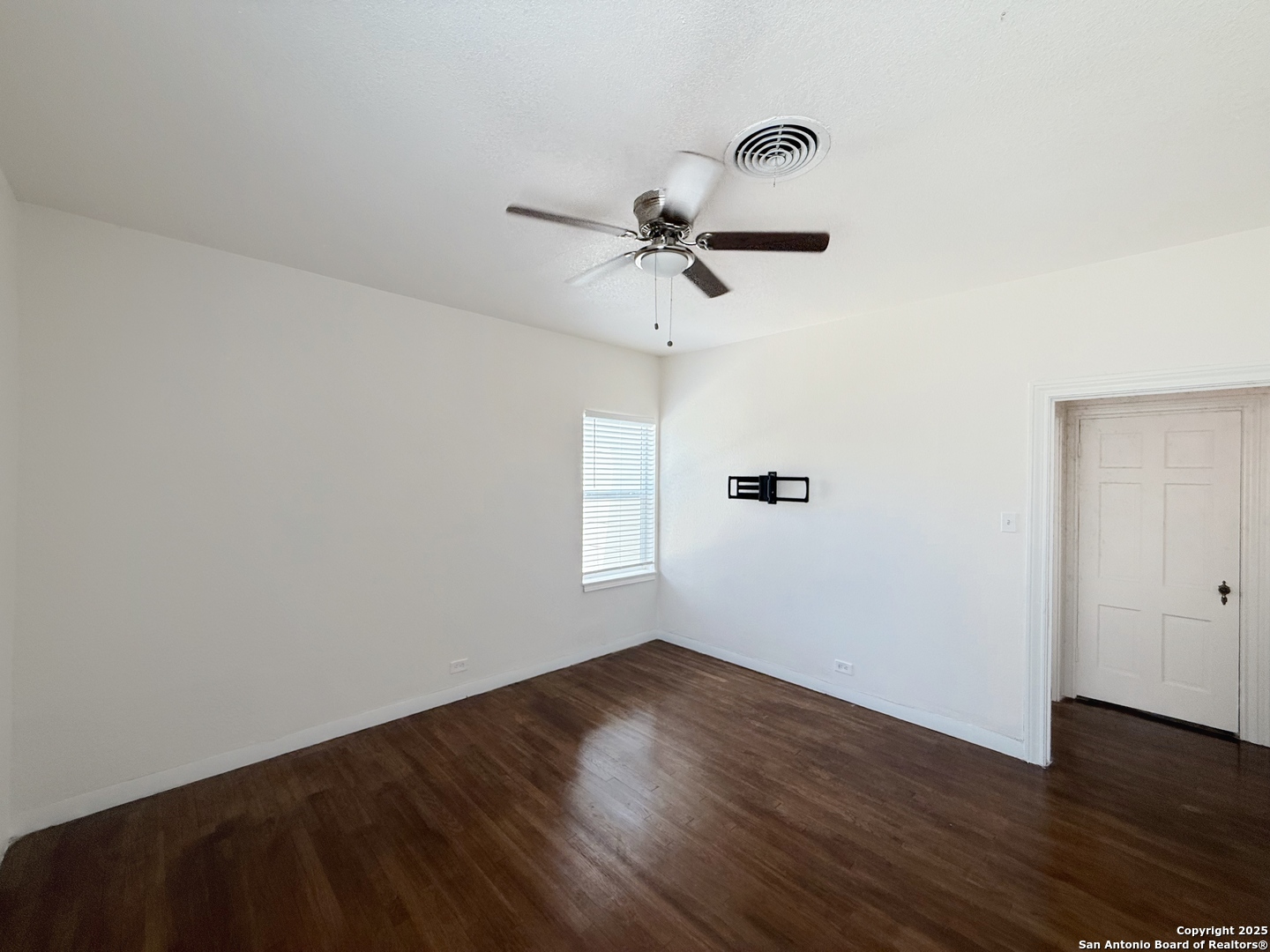 1214 Sutton San Antonio TX 78228