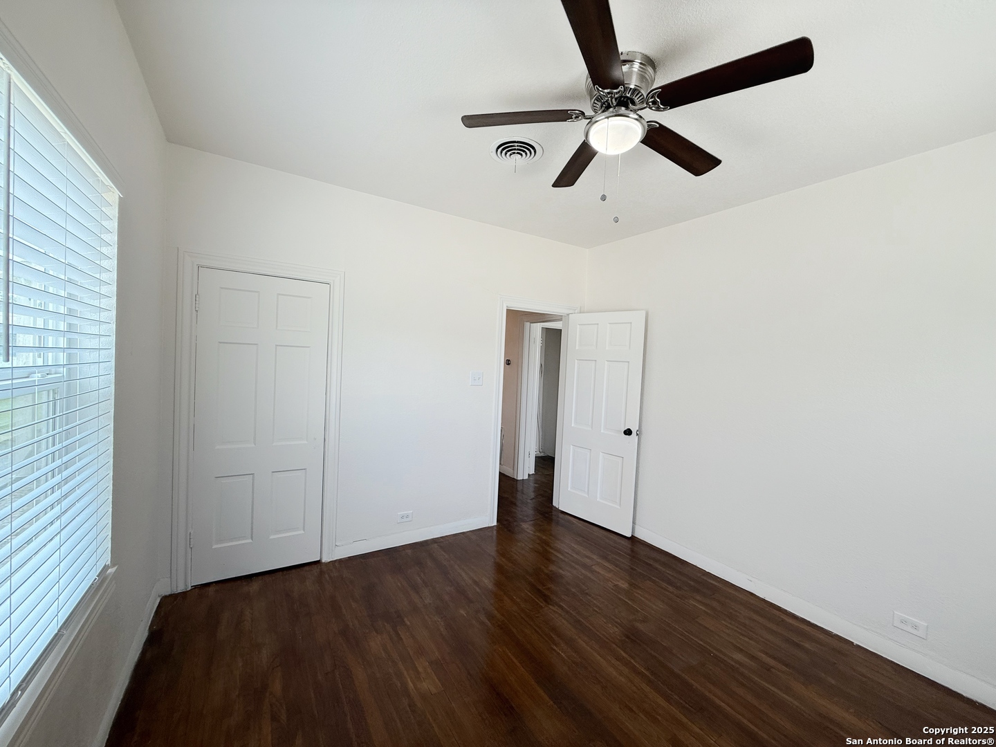 1214 Sutton San Antonio TX 78228