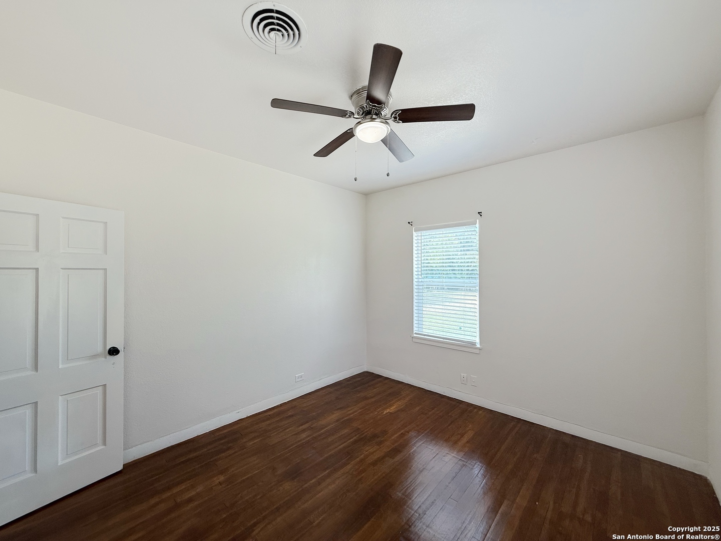 1214 Sutton San Antonio TX 78228