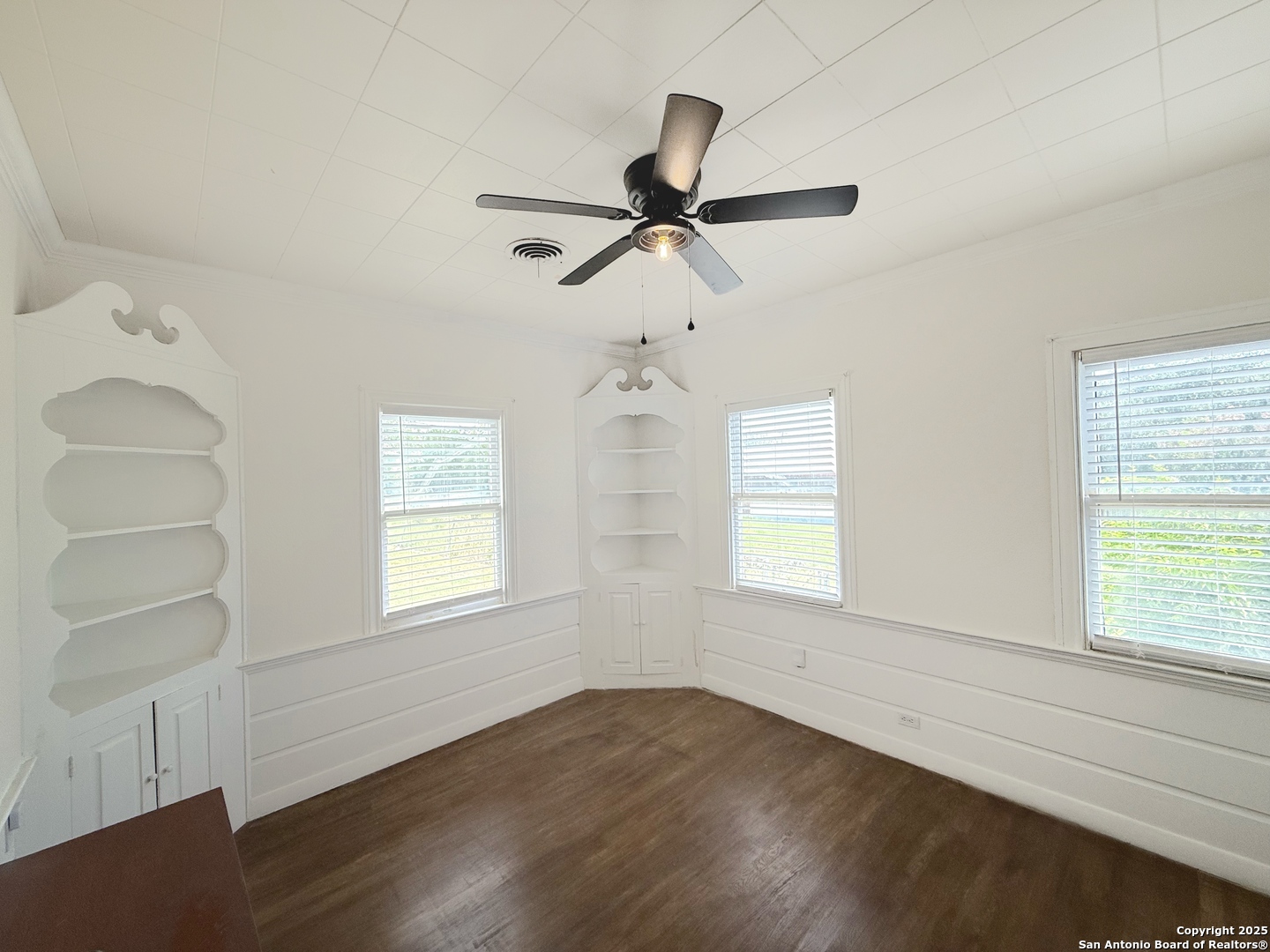 1214 Sutton San Antonio TX 78228
