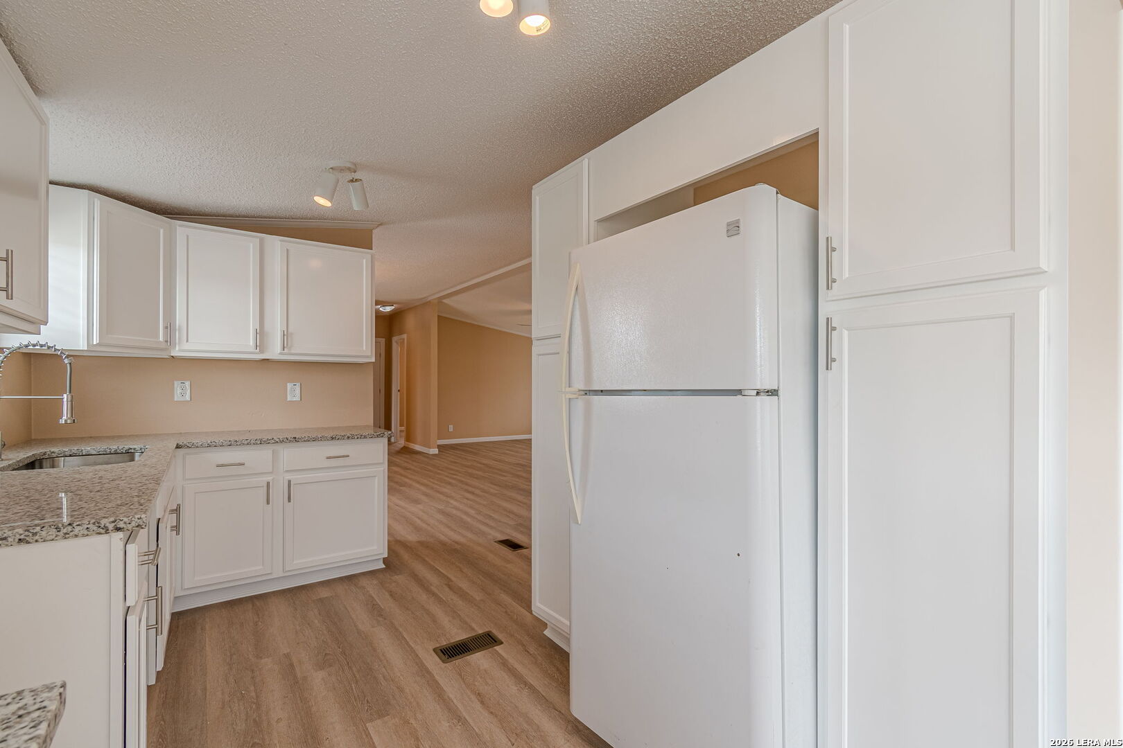 938 Patricia Ann Drive Poteet TX 78065