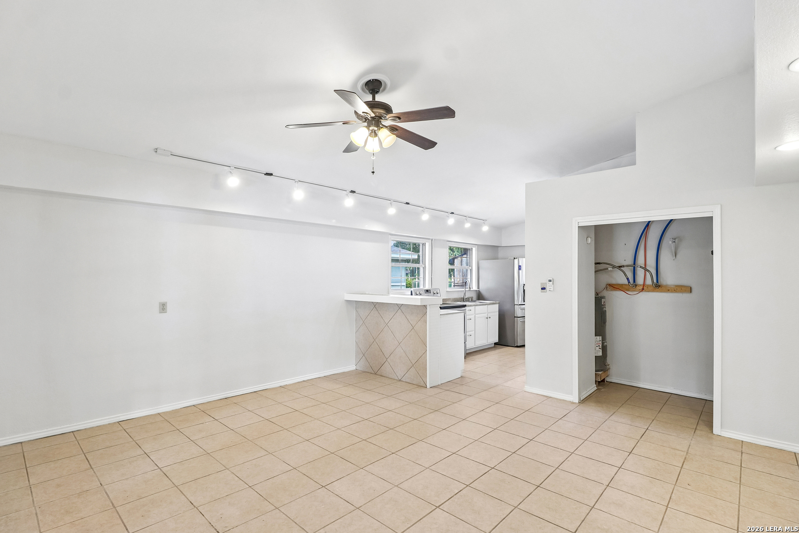 1321 E Zipp Road New Braunfels TX 78130