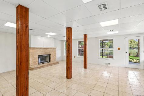 1321 E Zipp Road New Braunfels TX 78130