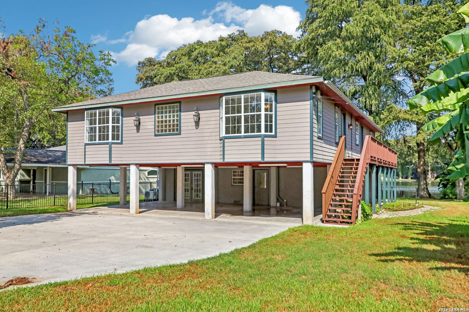 1321 E Zipp Road New Braunfels TX 78130