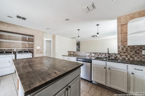 6826 Freedom Ridge San Antonio TX 78242