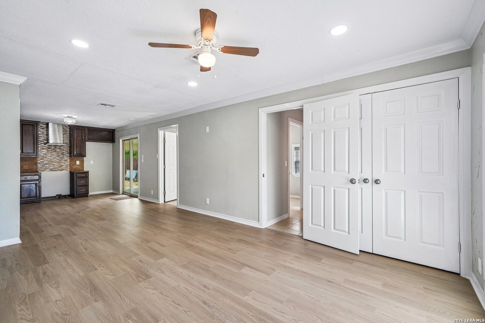 6707 Blue Oak Lane San Antonio TX 78227