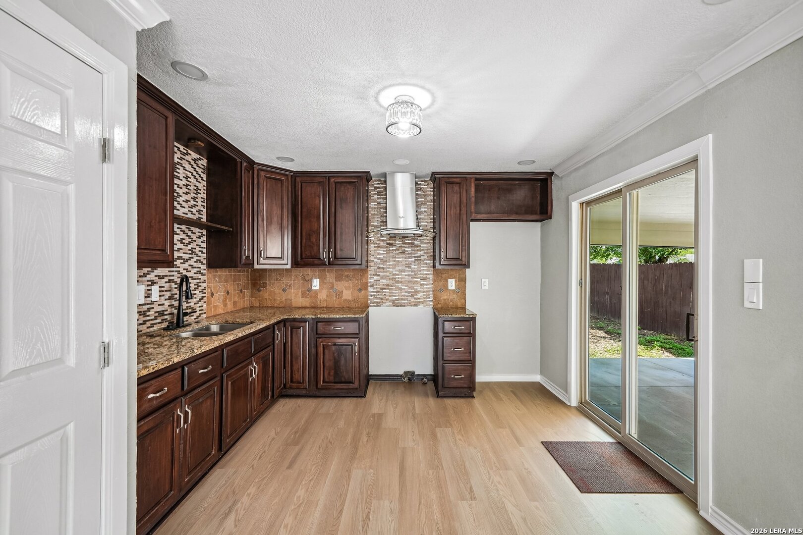 6707 Blue Oak Lane San Antonio TX 78227