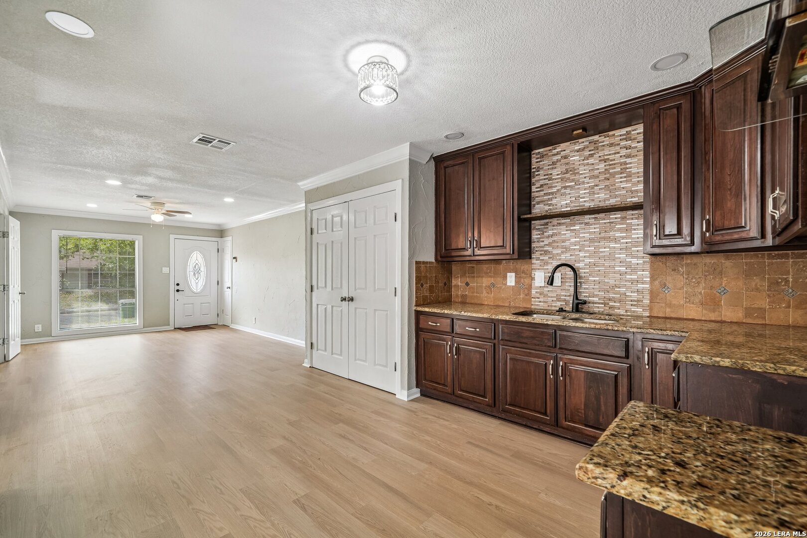 6707 Blue Oak Lane San Antonio TX 78227