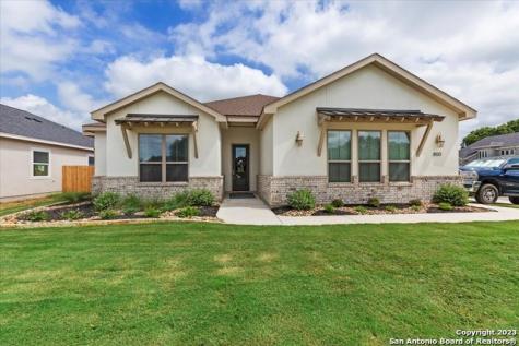800 Club View S Seguin TX 78155
