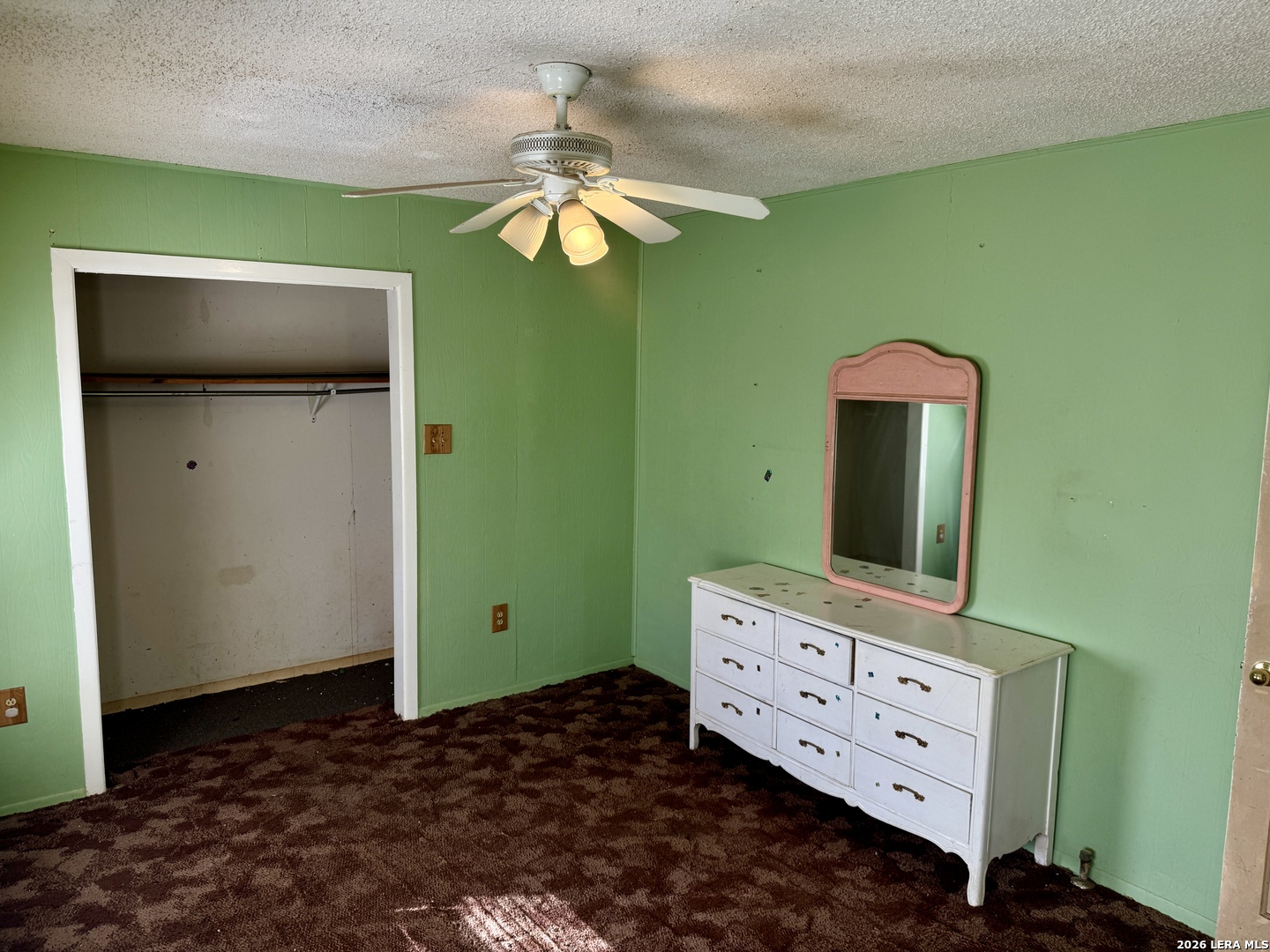 4672 Rakowitz Adkins TX 78101